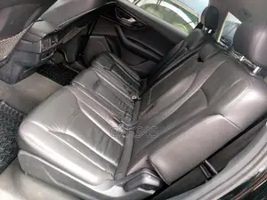 Audi Q7 2017 Black