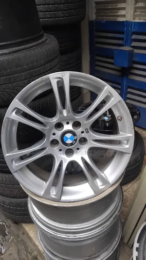 BMW F30 18inches Reem