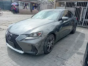 Lexus IS 2020 Gray