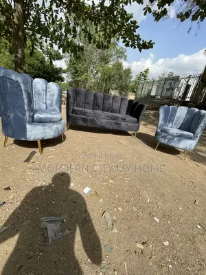3sitters With 2single Chairs by Morderncity Furniture