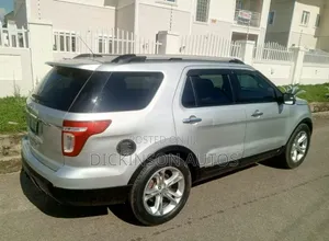 Ford Explorer 2012 White