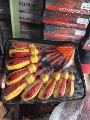 Ruike Insulated Screwdriver Set (7pcs)