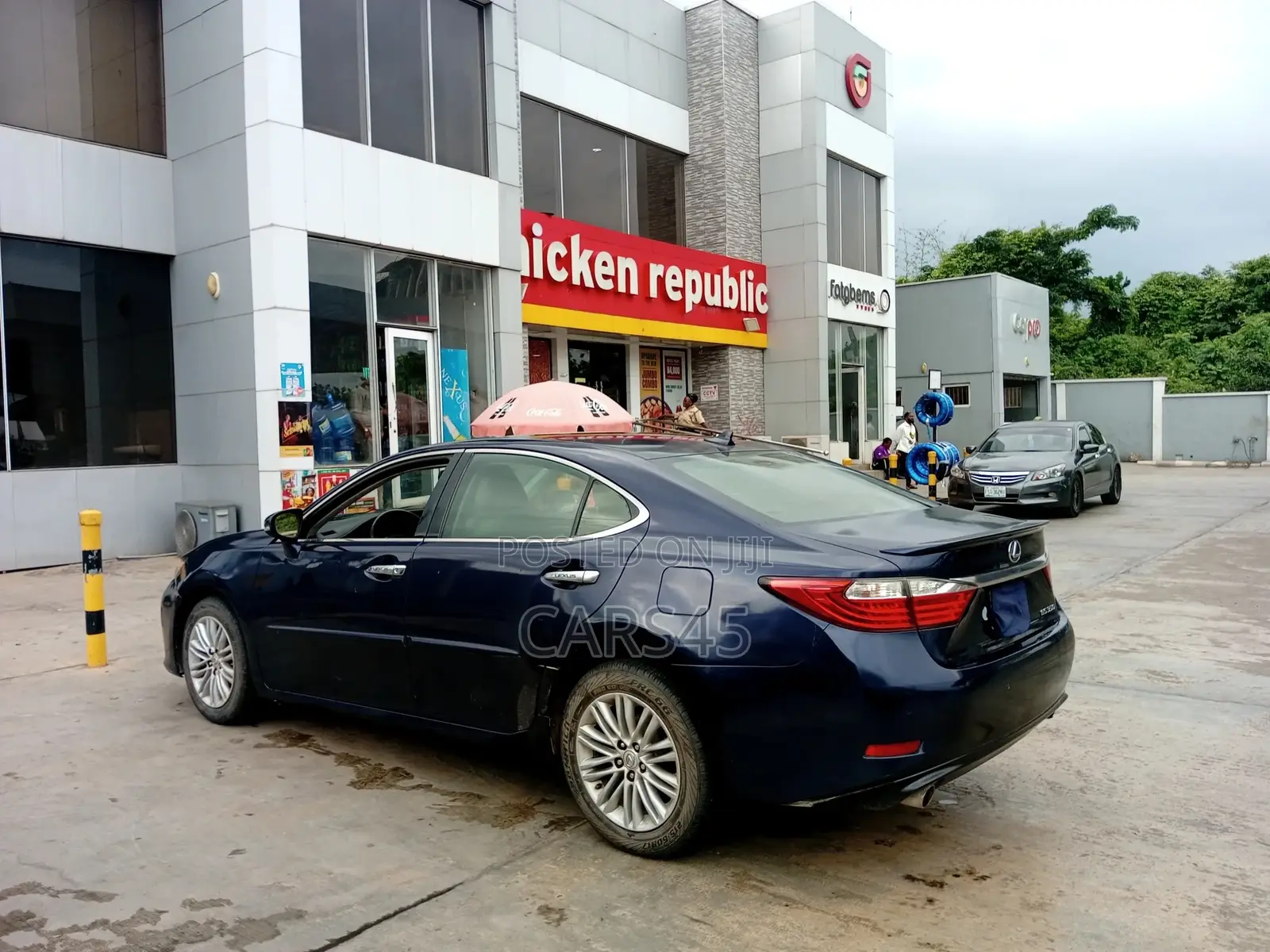 Lexus ES 2014 Blue