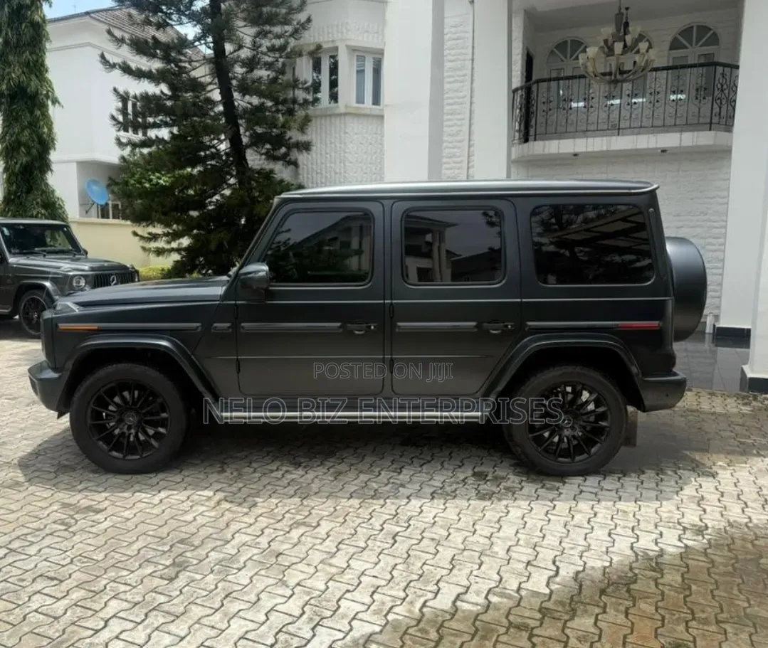 Mercedes-Benz G-Class 2022 Black