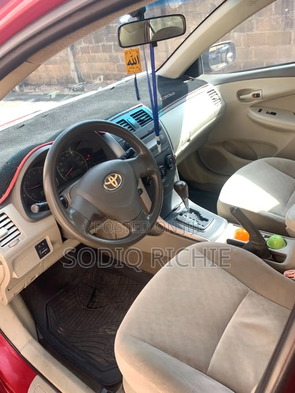 Toyota Corolla 2009 Red