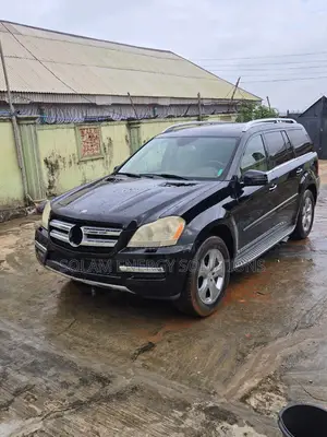Mercedes-Benz GL-Class 2012 Black