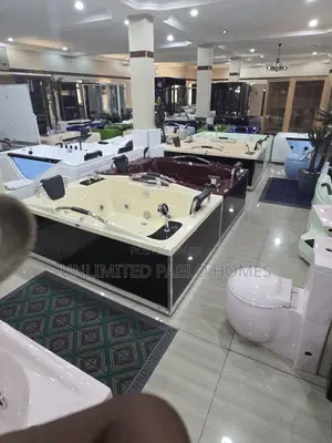 Luxury Modern Whirlpool Bathtub