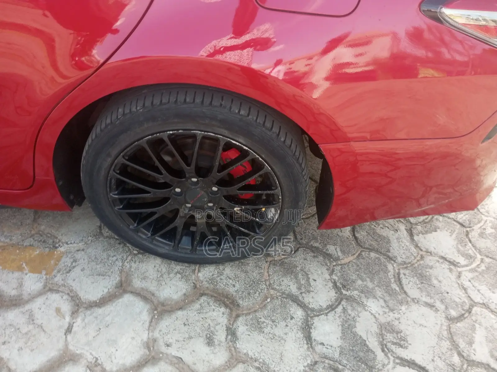 Toyota Camry 2020 Red