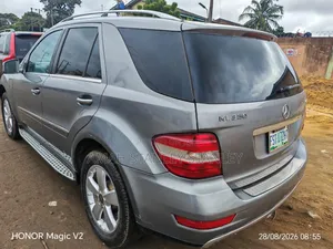 Mercedes-Benz M Class ML 350 4Matic 2011 Gray
