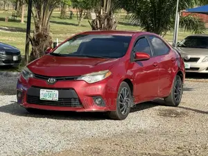 Toyota Corolla LE 4dr Sedan (1.8L 4cyl CVT) 2016 Red