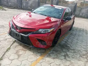 Toyota Camry 2020 Red