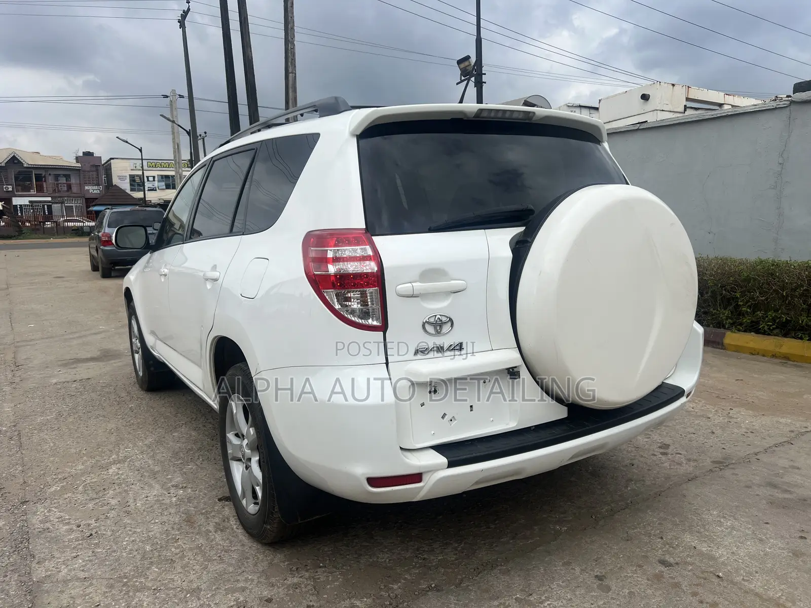 Toyota RAV4 2012 White