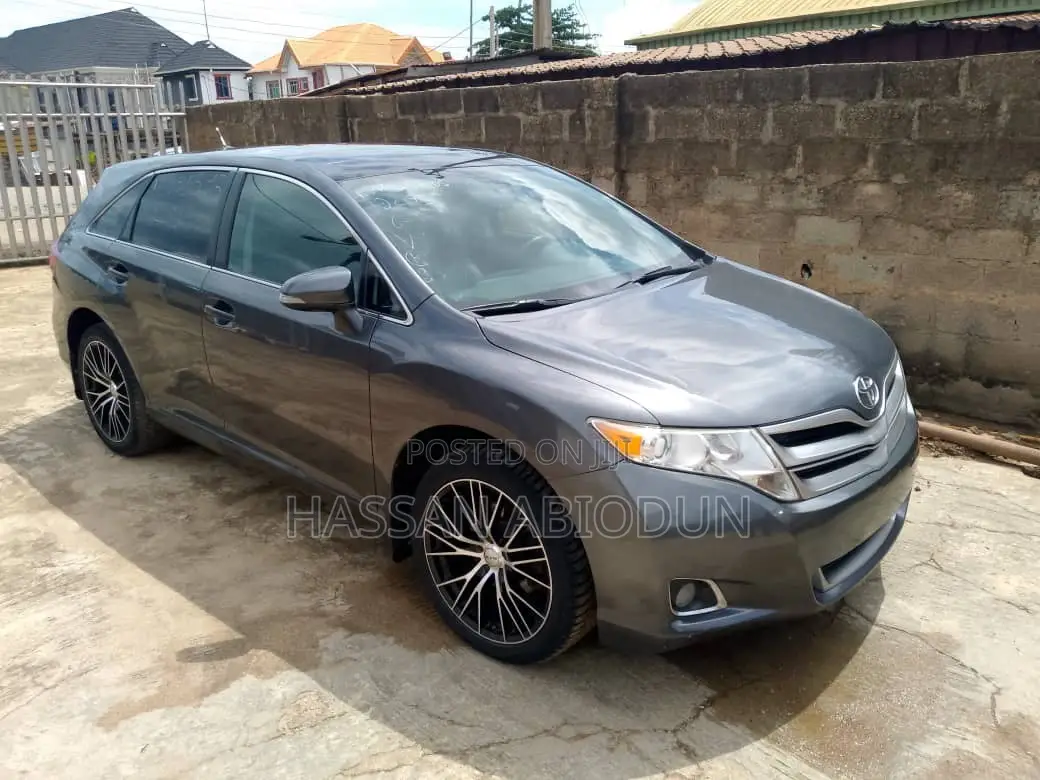 Toyota Venza 2017 Gray