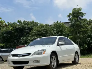 Honda Accord 2006 White