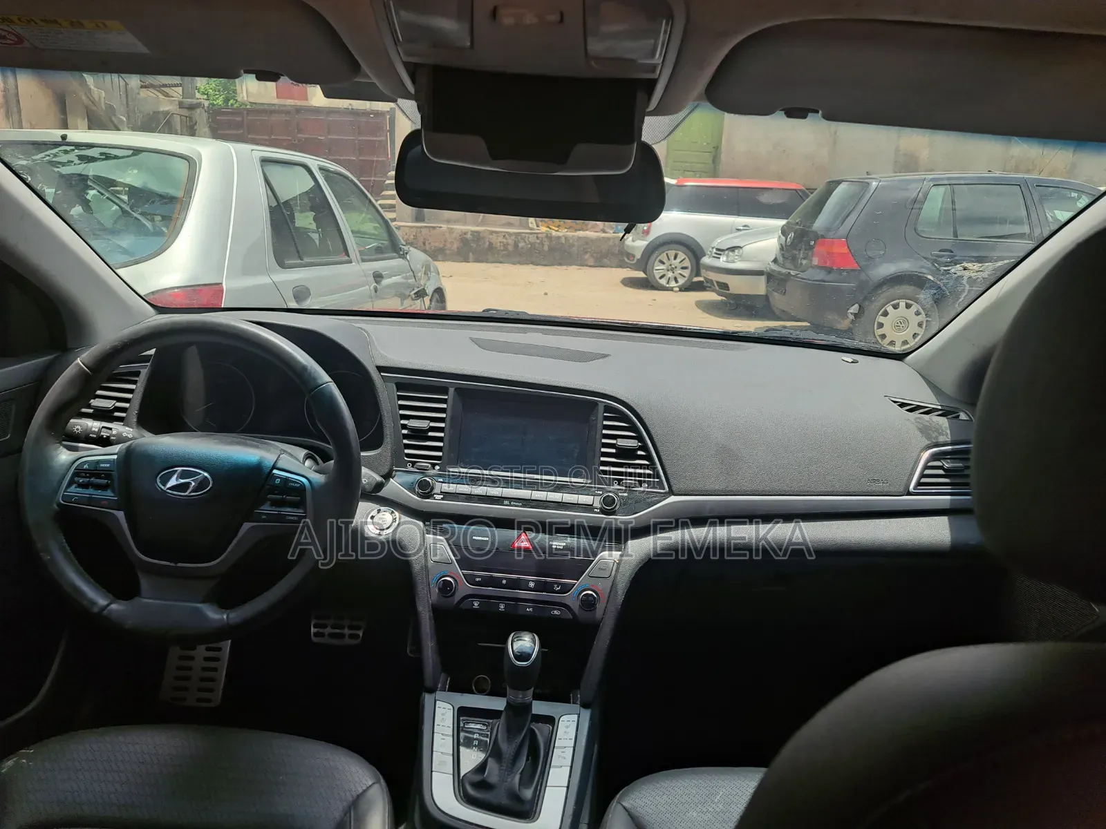 Hyundai Elantra 2015 Red