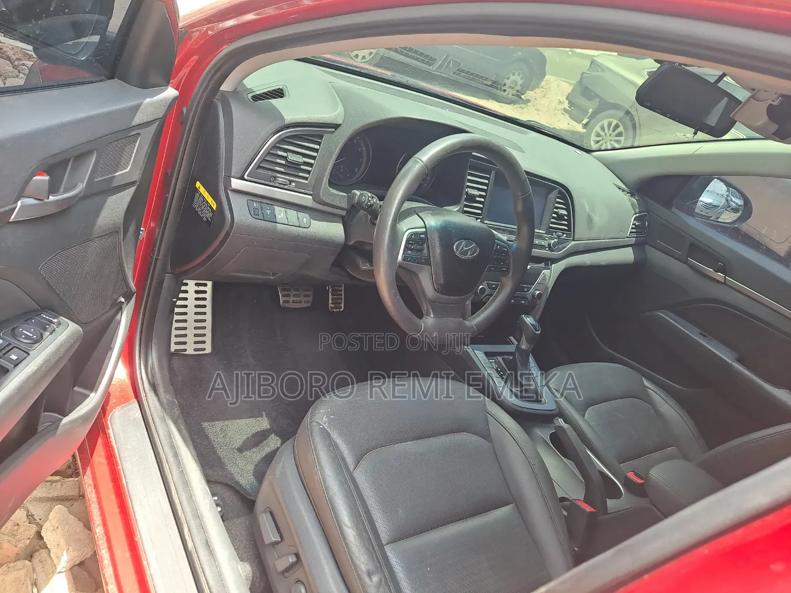 Hyundai Elantra 2015 Red