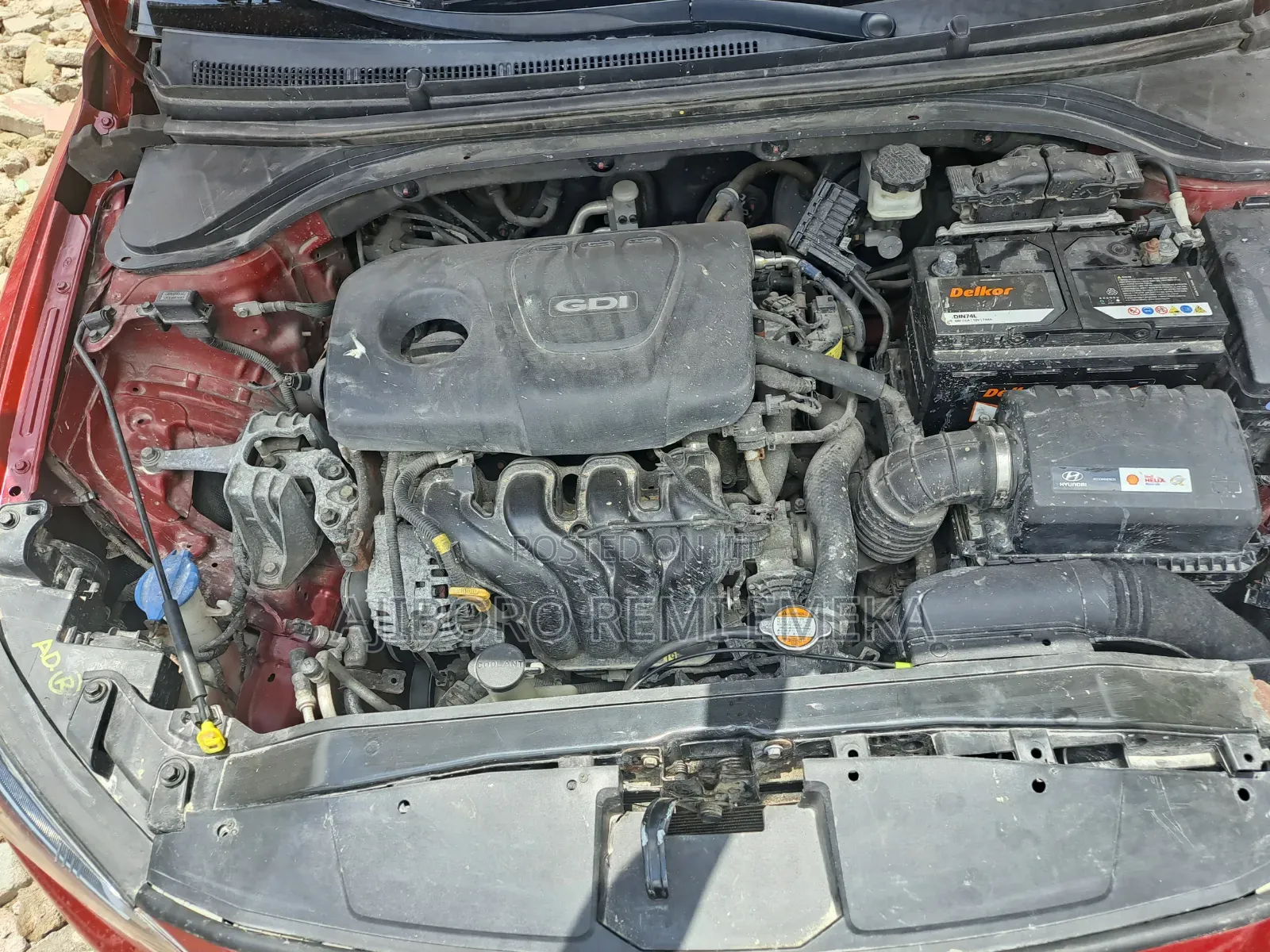 Hyundai Elantra 2015 Red