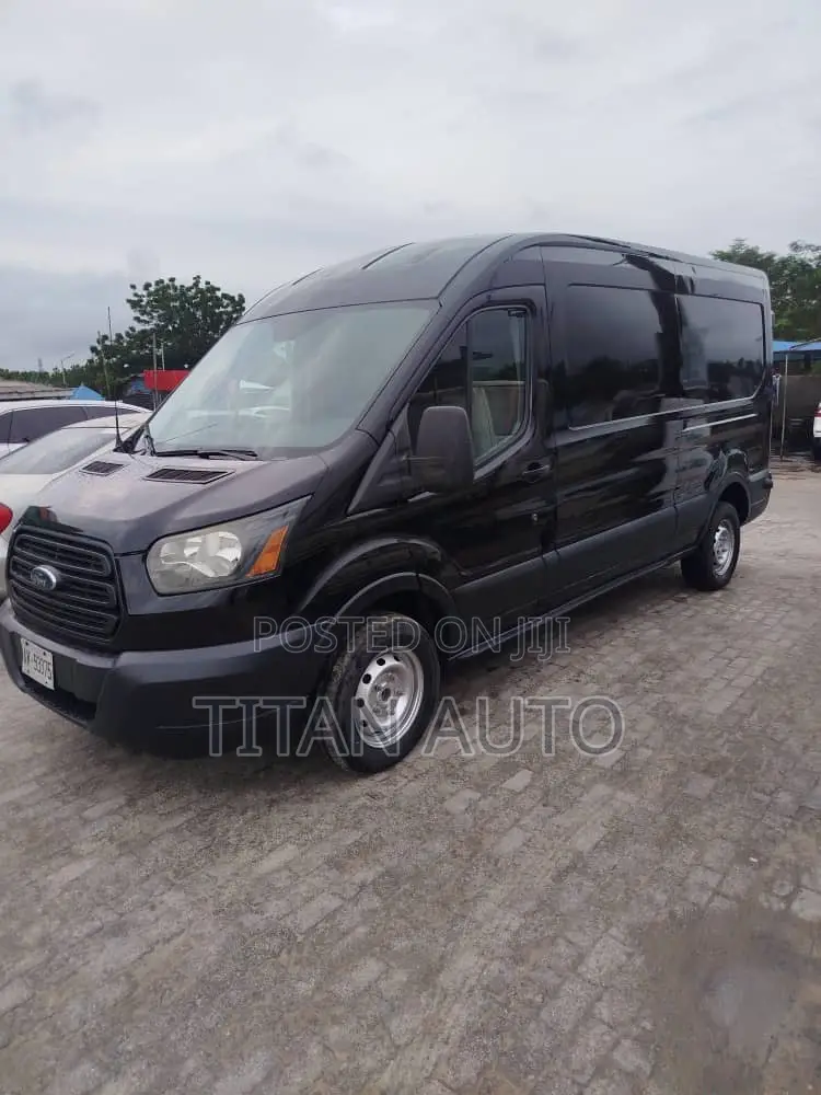 Ford Transit 2017 Black