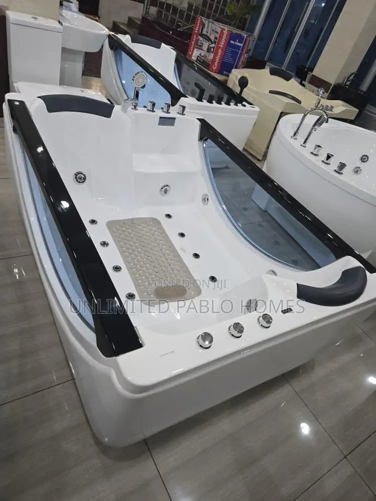Luxury Modern Whirlpool Bathtub