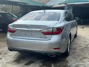 Lexus ES 350 FWD 2017 Silver