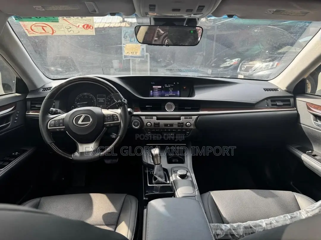 Lexus ES 350 FWD 2017 Silver