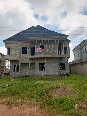 5bdrm Duplex in Pyakasa for sale