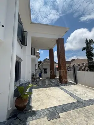 4bdrm Duplex in Garki for rent