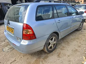 Toyota Corolla 2001 Blue