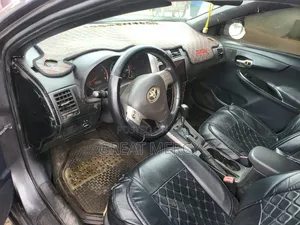 Toyota Corolla 2010 Gray