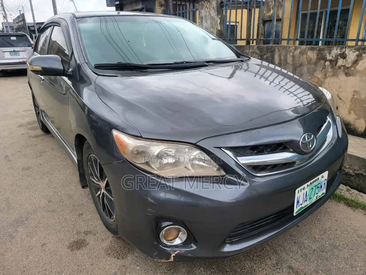Toyota Corolla 2010 Gray