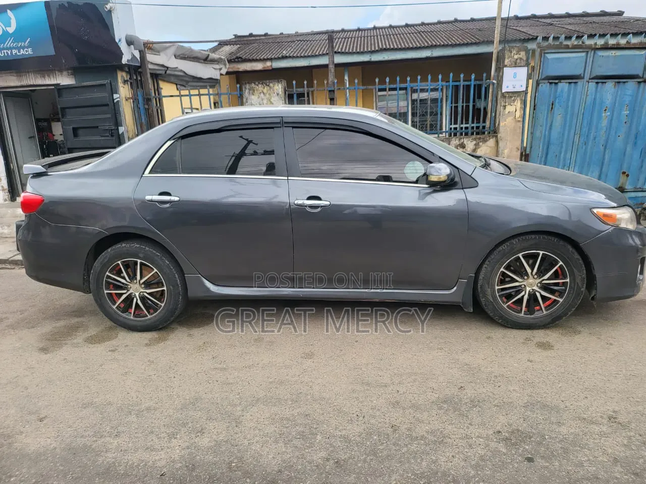 Toyota Corolla 2010 Gray