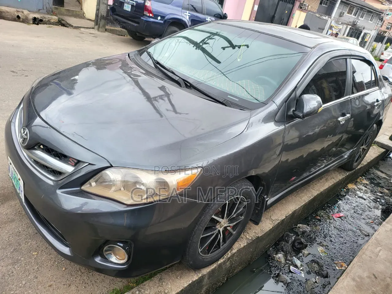Toyota Corolla 2010 Gray