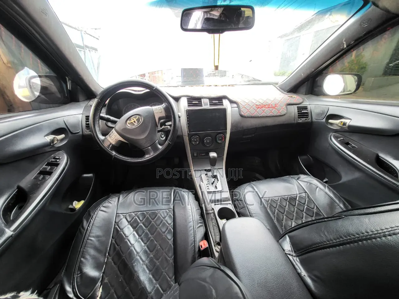 Toyota Corolla 2010 Gray