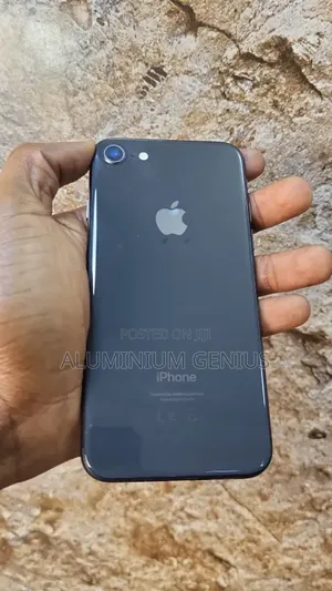 Apple iPhone 8 64 GB Black