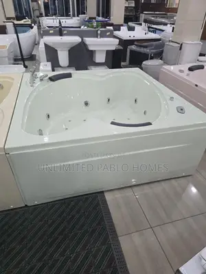 2 Person Heart Shaped Whirlpool Bathtub
