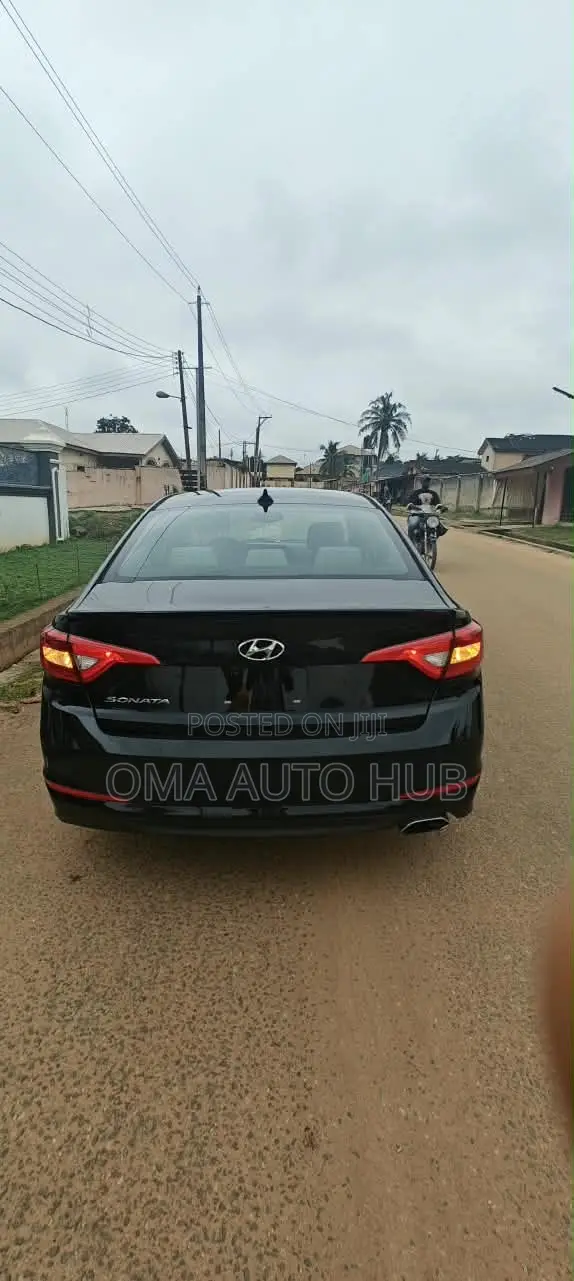 Hyundai Sonata 2012 Black