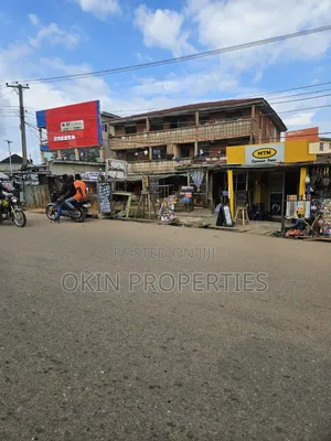 10bdrm Block of Flats in Testing Ground, Osogbo for sale