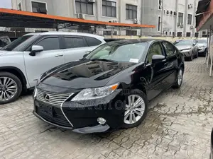 Lexus ES 2015 Black