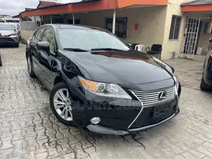 Lexus ES 2015 Black