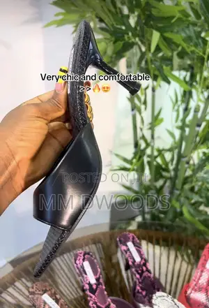 Red Mantis Heel