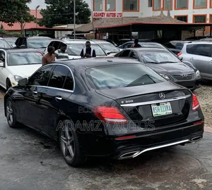 Mercedes-Benz E300 2016 Black
