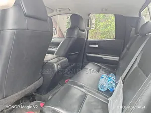 Toyota Tundra 2014 Black