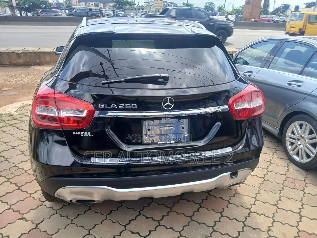 Mercedes-Benz GLA 250 2018 Black