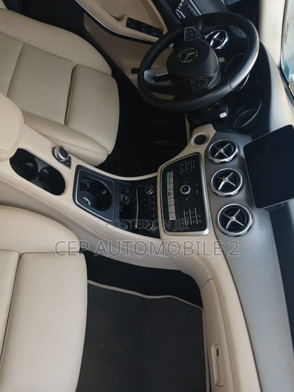 Mercedes-Benz GLA 250 2018 Black