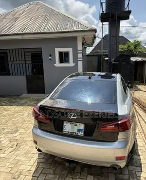 Lexus IS 250 2009 Silver