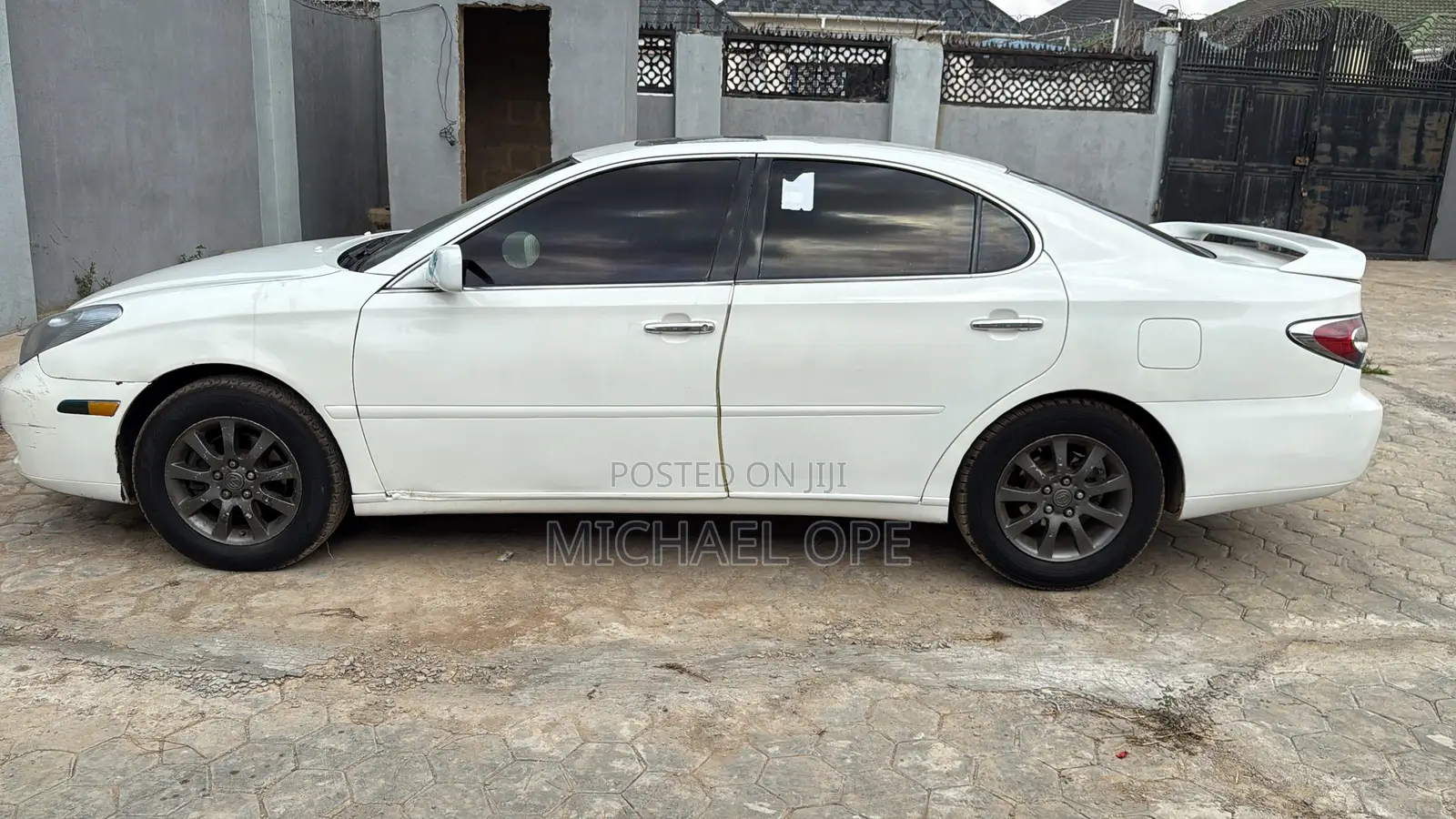 Lexus ES 300 2002 White