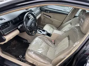 Toyota Camry XLE 4dr Sedan (2.5L 4cyl 6A) 2013 Black