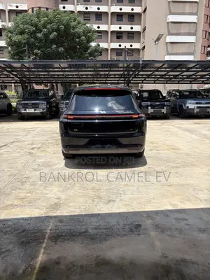 New Li Auto L8 2025 Black