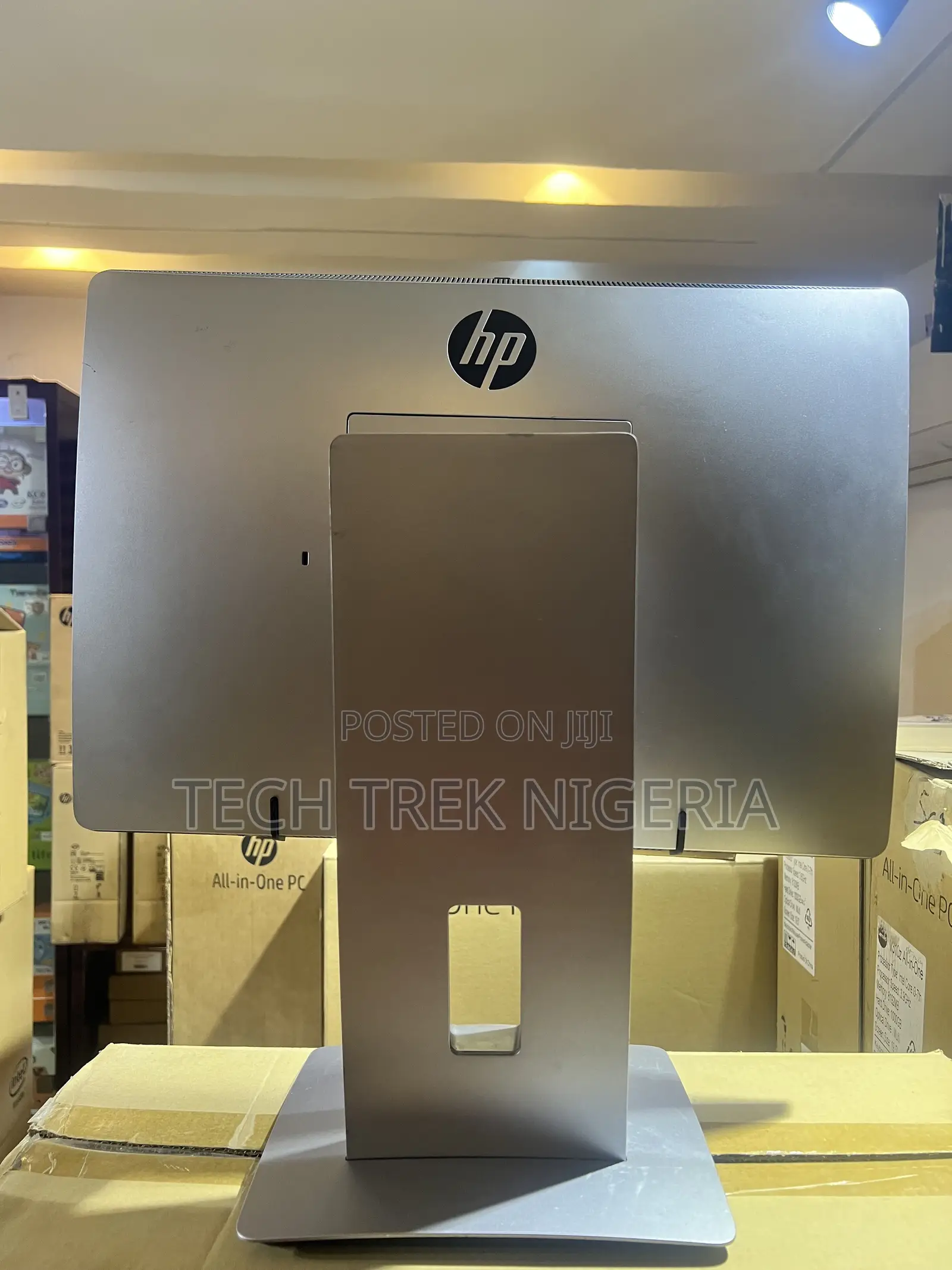 New Desktop Computer HP ProOne 400 8GB Intel Core i7 SSD 256GB