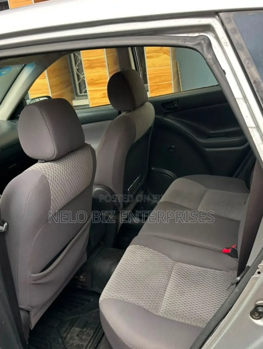 Toyota Matrix 2005 Silver